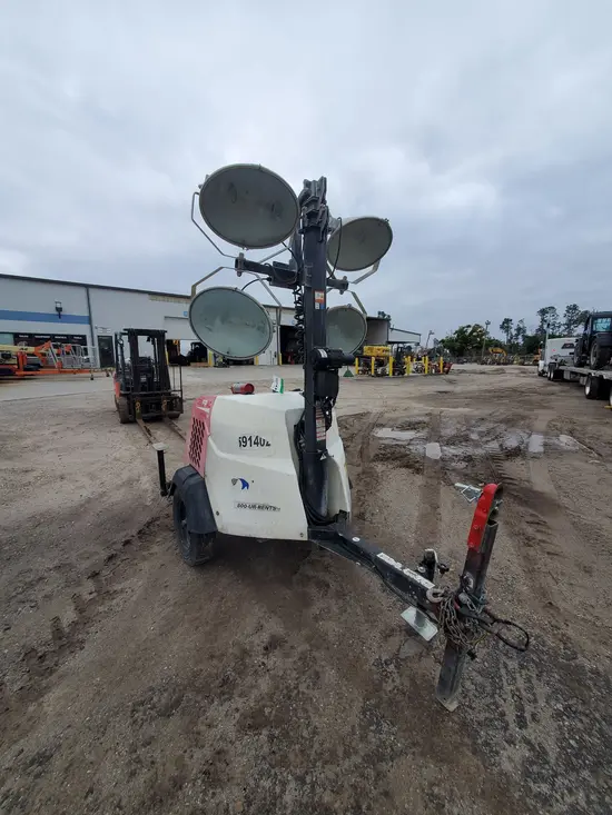 2017 Magnum Pro MLT6SM Portable Light Tower