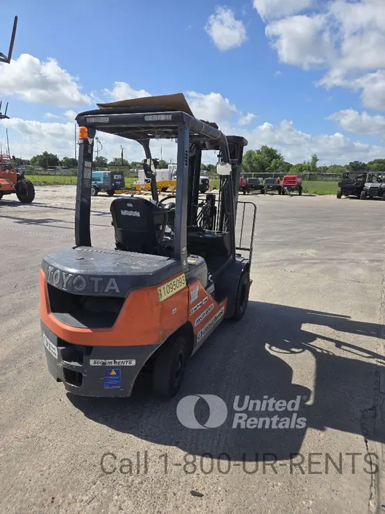 2020 Toyota 8FDU25 Warehouse Forklift