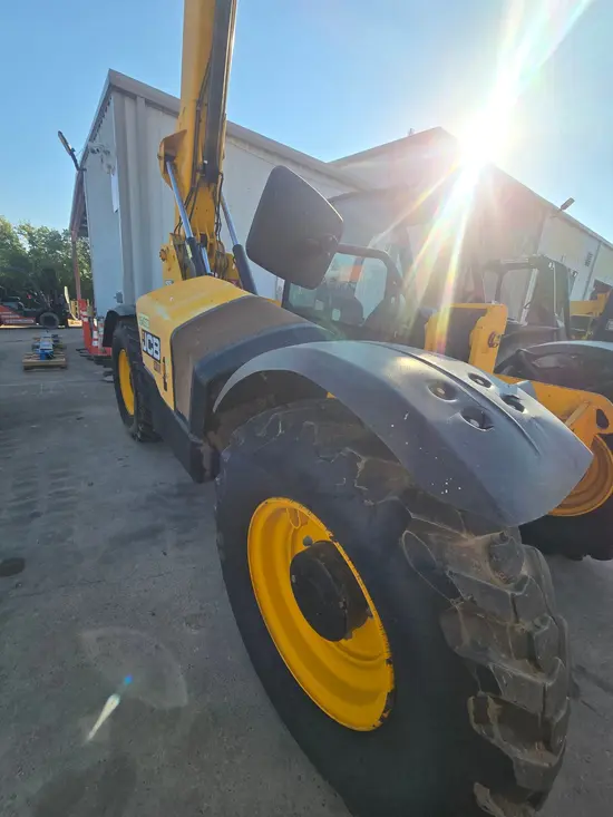 2017 JCB 509-42 Forklift
