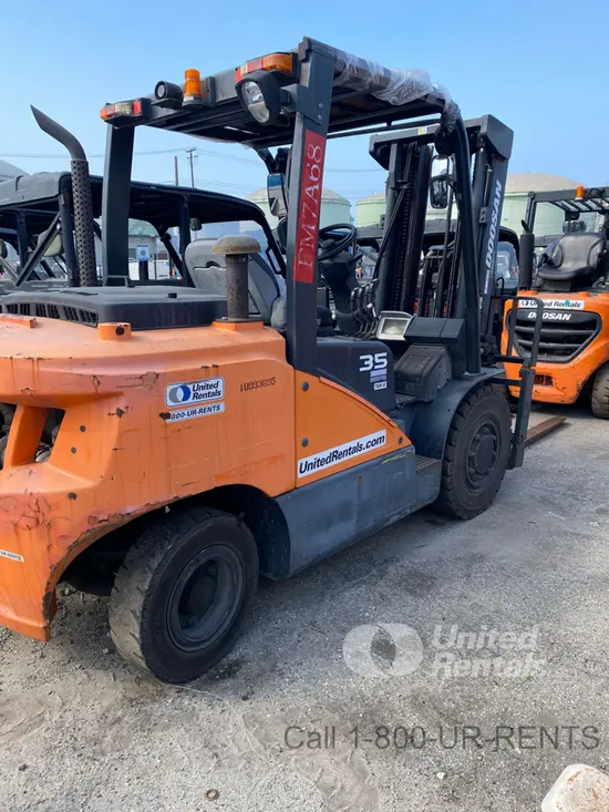 2019 Doosan D35S-7 Warehouse Forklift