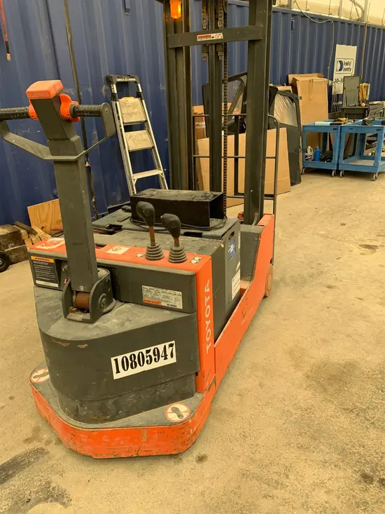 2018 Toyota 6BWC20 Warehouse Forklift