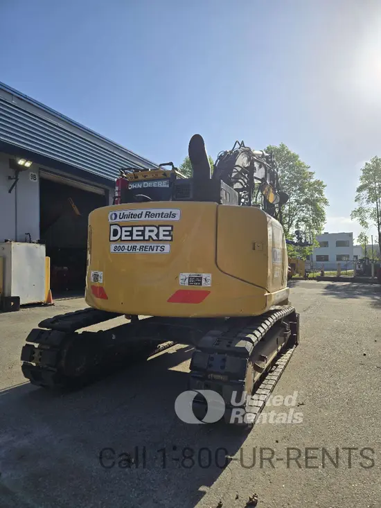 2020 John Deere 135G Excavator