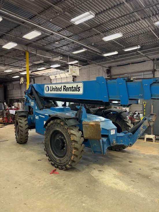 2017 Genie GTH-1056 Forklift