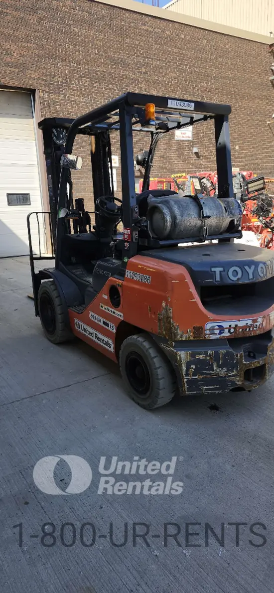 2020 Toyota 8FGU30 Warehouse Forklift