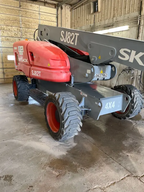 2017 Skyjack SJ82T Boom Lift