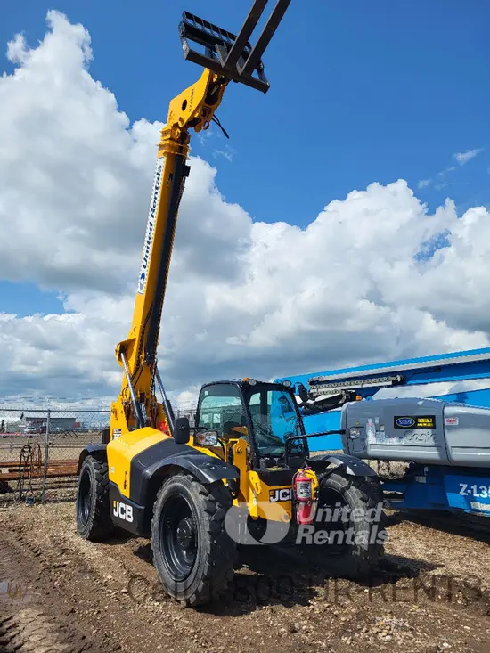 2021 JCB 509-42 Forklift