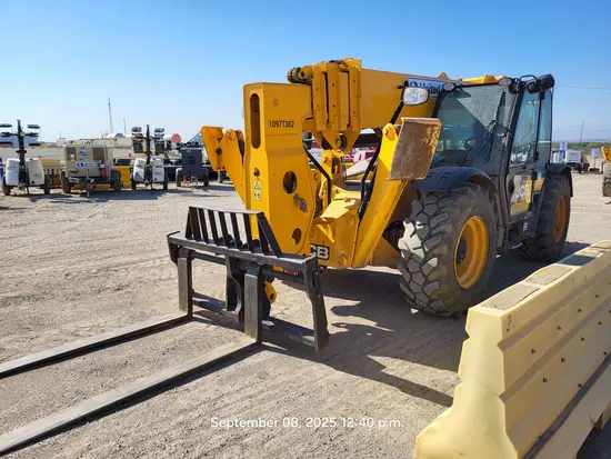 2019 JCB 512-56 Forklift
