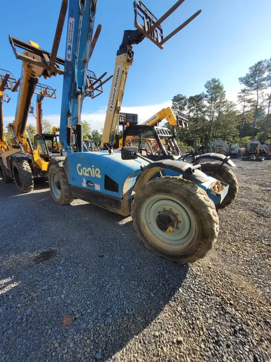 2017 Genie GTH-844D Forklift