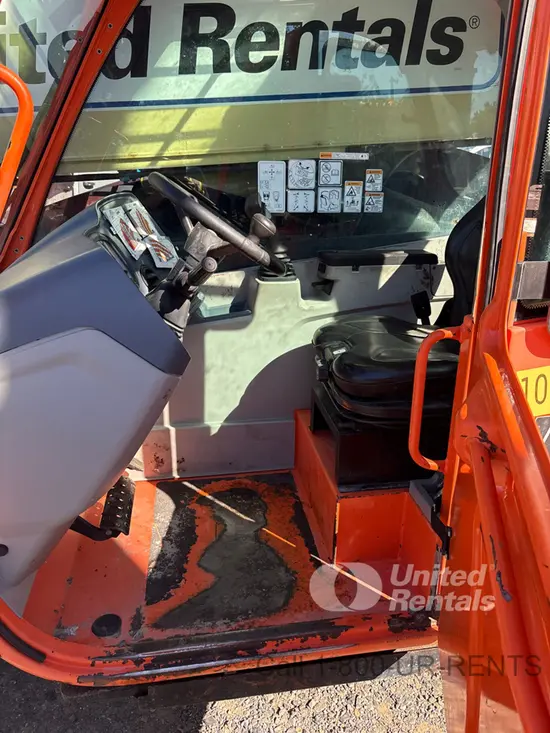 2017 JLG 1055 Forklift