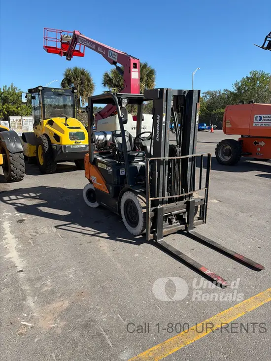 2020 Doosan G25N-7DF Warehouse Forklift