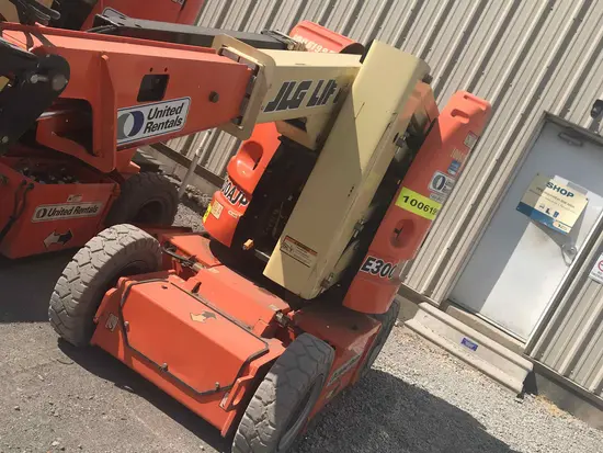2012 JLG E300AJP Articulating Boom Lift