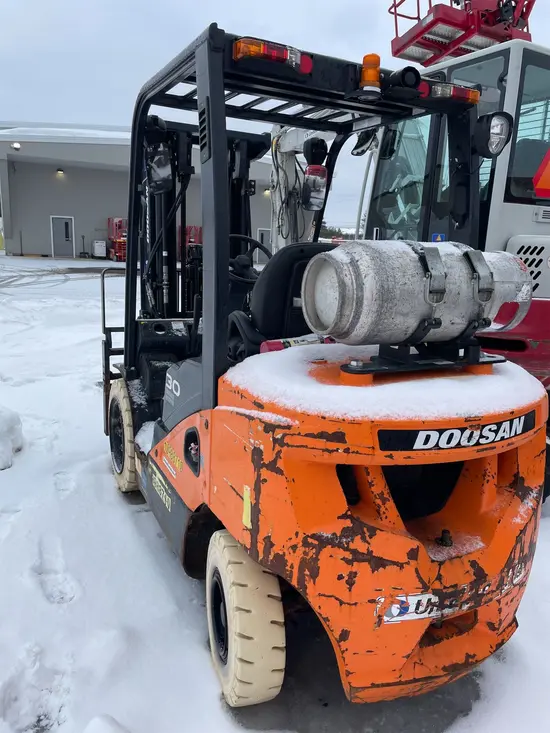 2019 Doosan G30P-7DF Warehouse Forklift