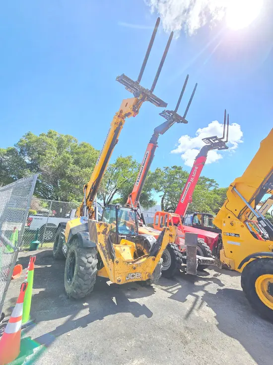 2017 JCB 510-56 Forklift