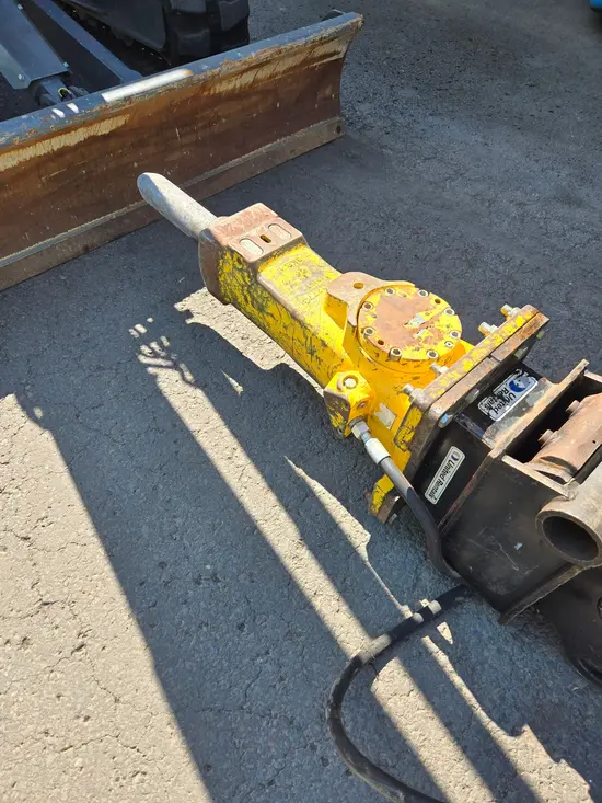 2021 Epiroc SB 452 Attachment
