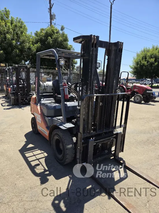 2018 Toyota 8FGU25 Warehouse Forklift