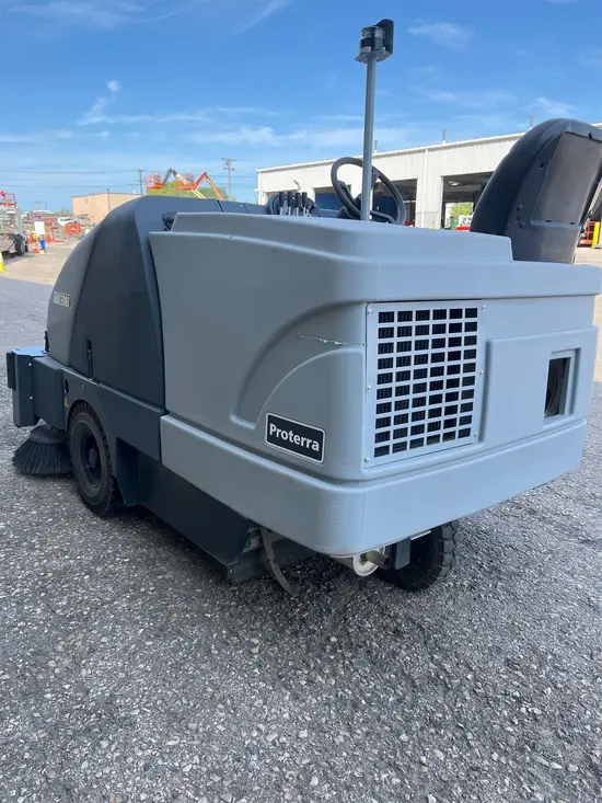2023 Clarke PROTERRA 5130 Sweeper