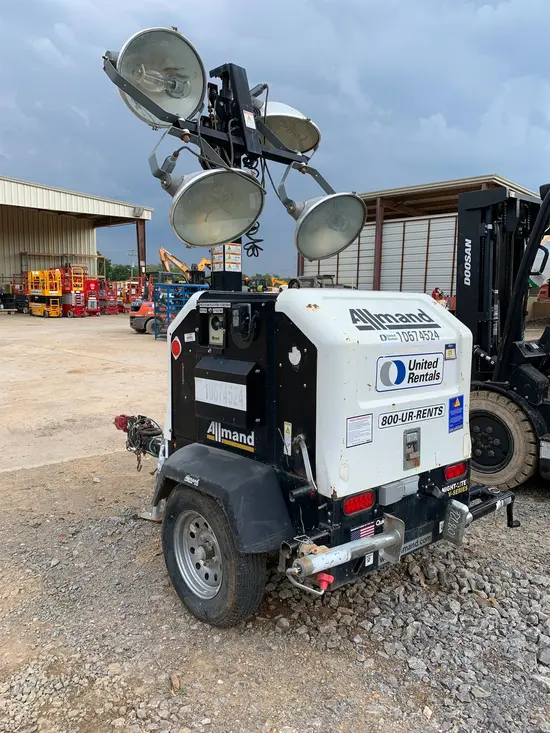 2017 Allmand NIGHT-LITE PRO Portable Light Tower