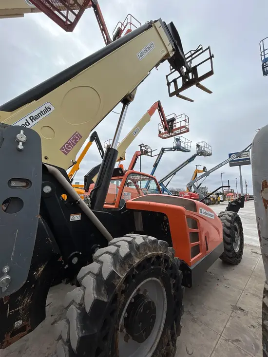2017 JLG 1255 Forklift
