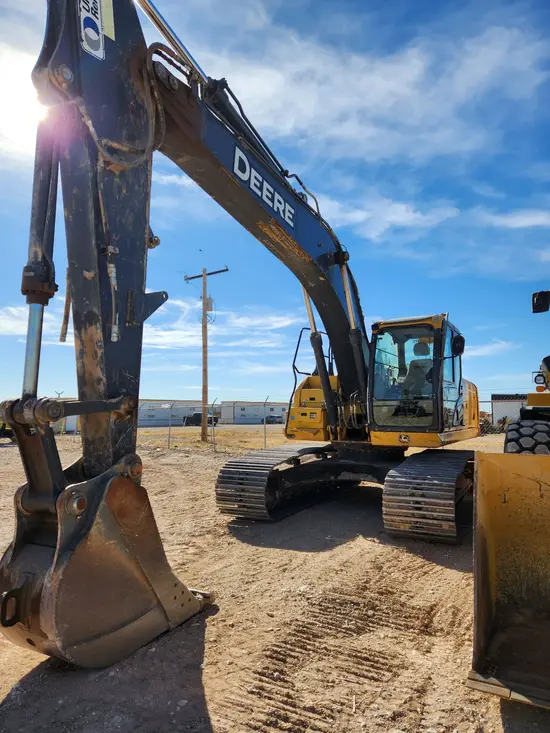 2018 John Deere 210G LC Excavator