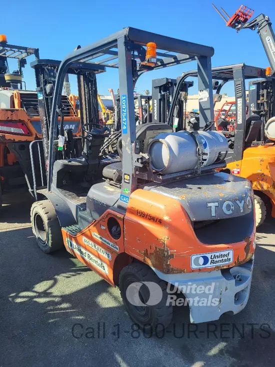 2019 Toyota 8FGU25 Warehouse Forklift