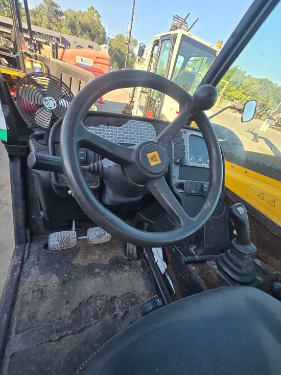 2017 JCB 509-42 Forklift
