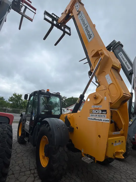 2018 JCB 509-42 Forklift