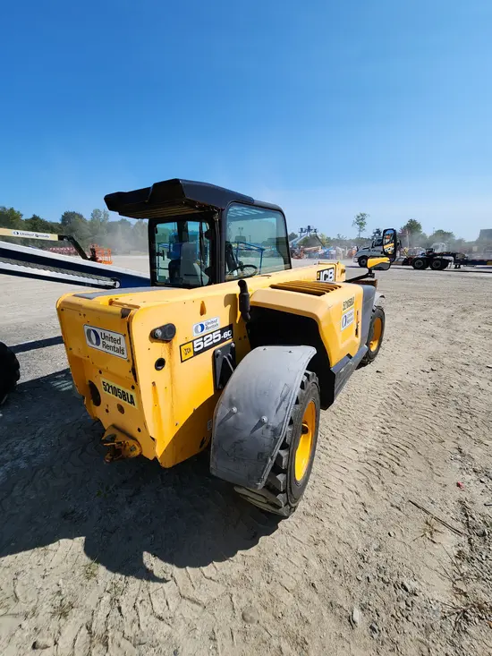 2017 JCB 525-60 Forklift
