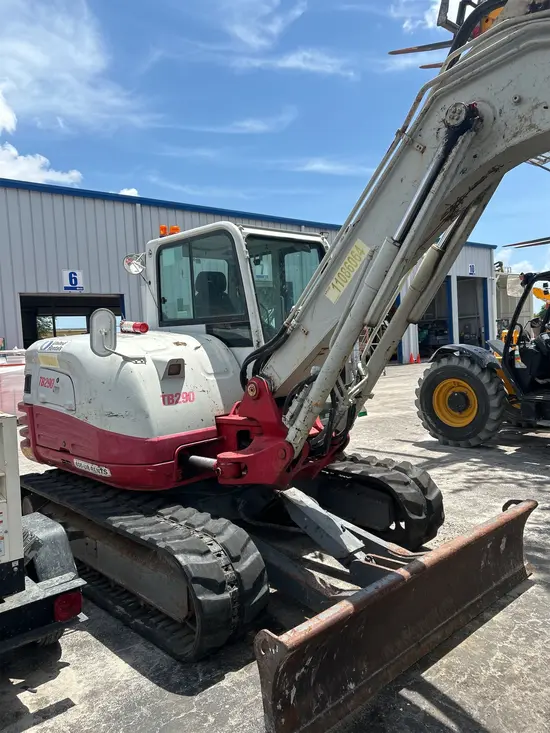 2020 Takeuchi TB290C Mini Excavator