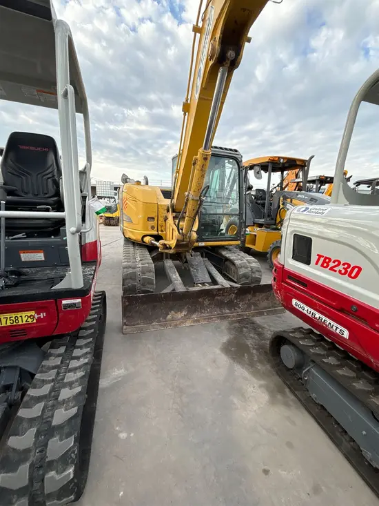 2017 Kobelco SK85CS-3E Mini Excavator