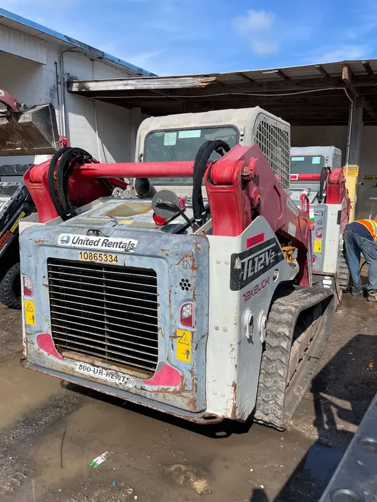 2018 Takeuchi TL12V2-CR Track Loader