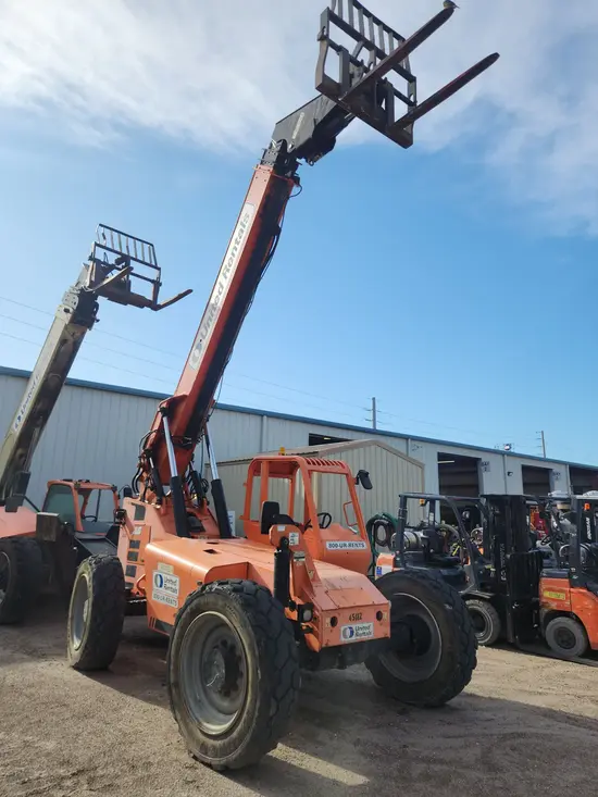 2017 SKYTRAK 6042 Forklift