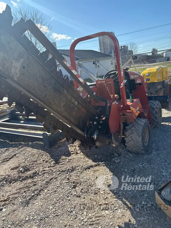2017 Ditch Witch RT45 Trencher