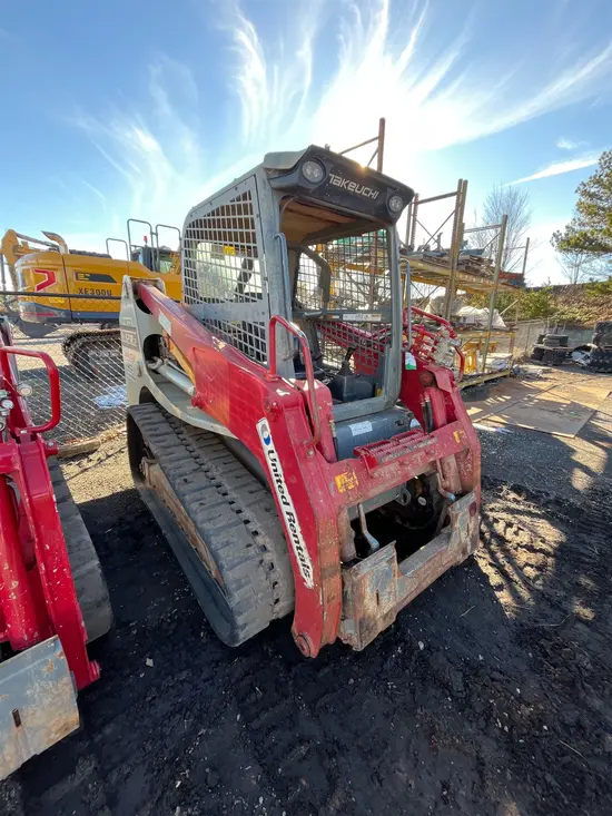 2019 Takeuchi TL12R2-R Track Loader