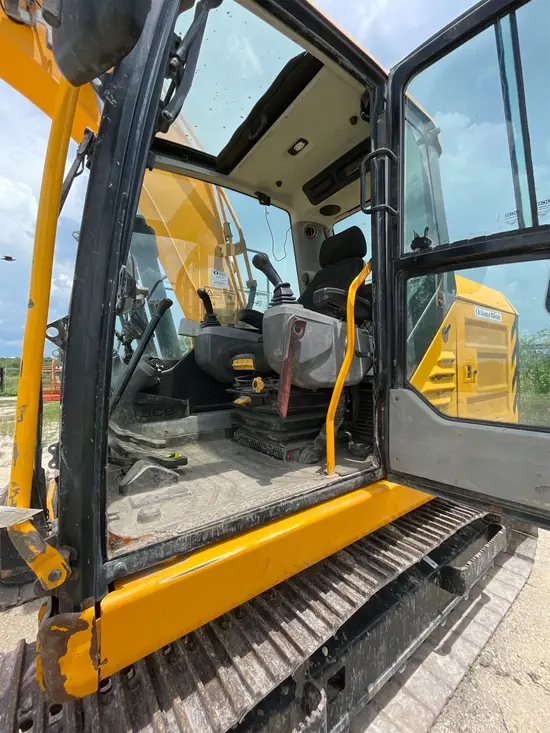 2022 JCB JS131 LC Excavator