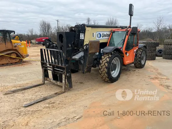 2019 JLG 1055 Forklift
