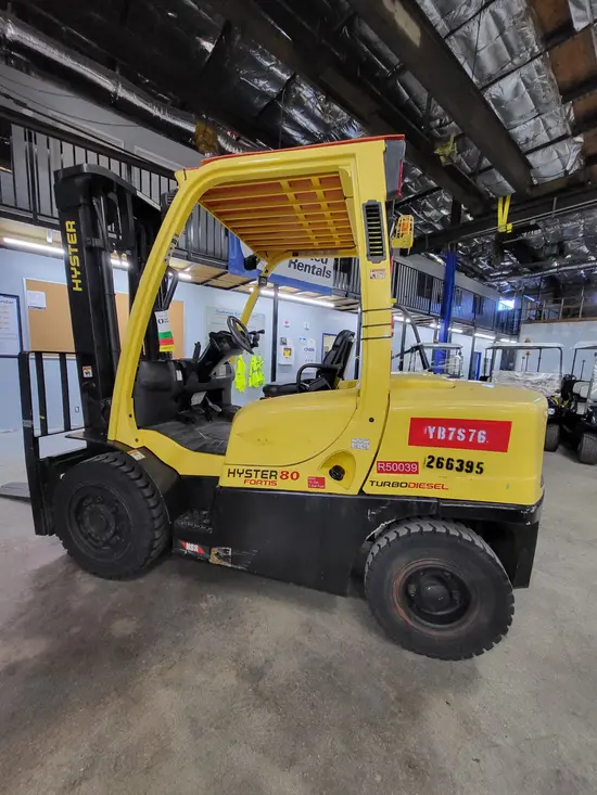 2014 HYSTER H80FT Warehouse Forklift