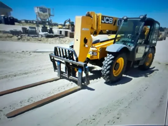 2018 SKYTRAK 6036 Forklift
