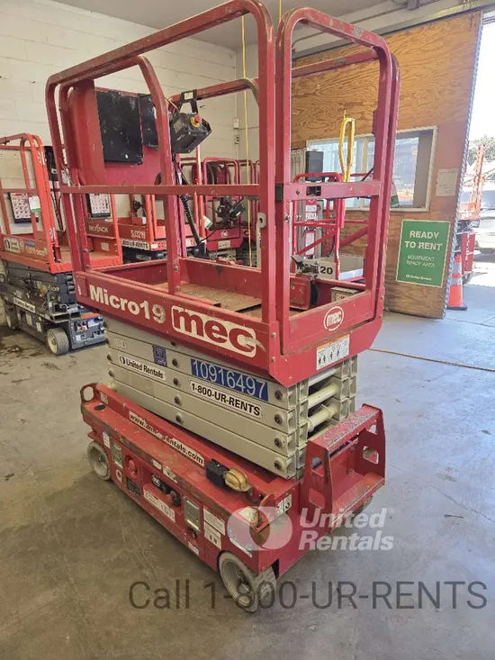 2019 MEC MICRO 19 Scissor Lift