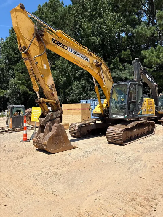 2020 Kobelco SK210LC-10 Excavator
