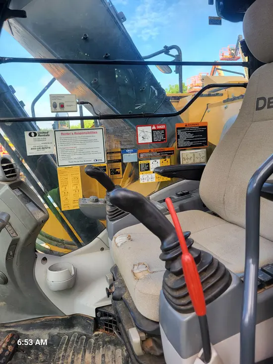 2019 John Deere 245G LC Excavator