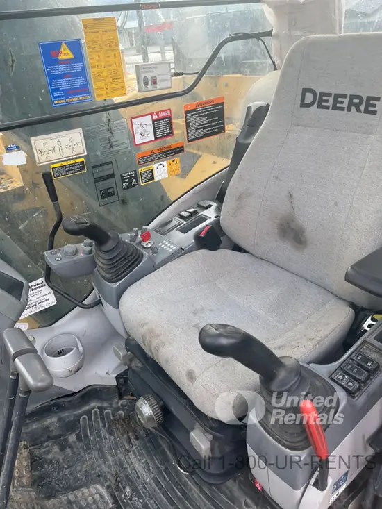 2020 John Deere 135G Excavator