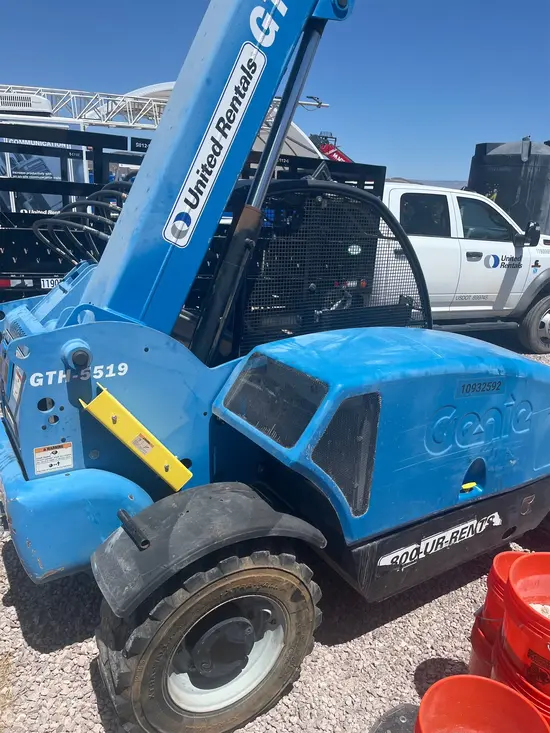 2019 Genie GTH-5519 Forklift