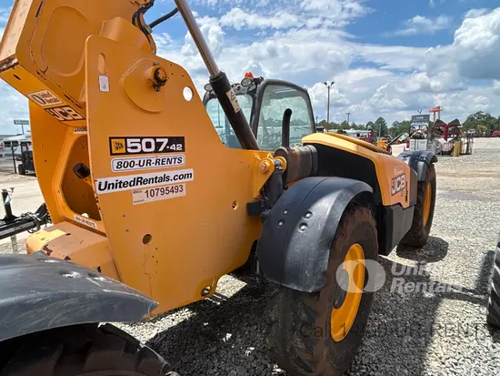 2018 JCB 507-42 Forklift