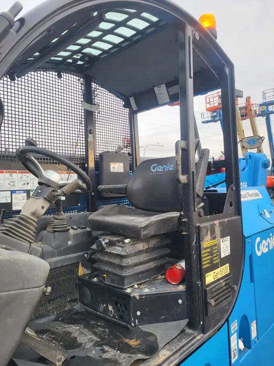 2018 Genie GTH-1256 Forklift