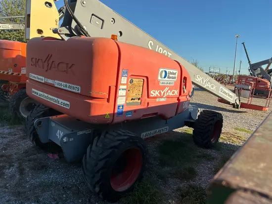 2017 Skyjack SJ82T Boom Lift