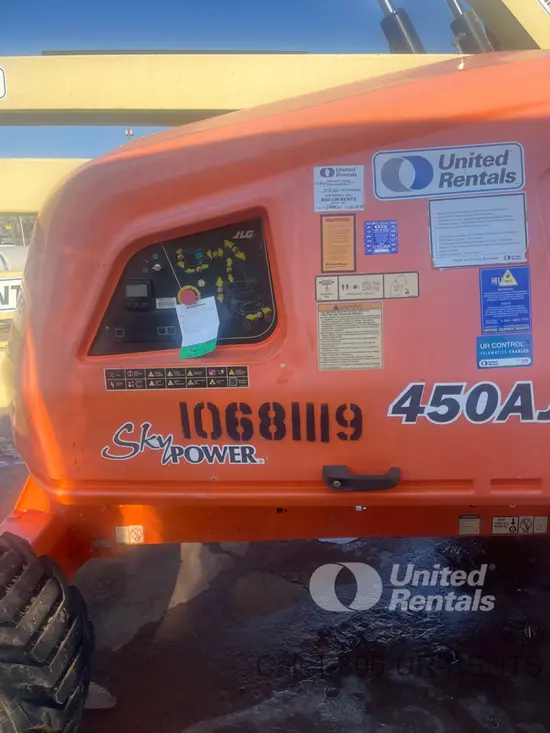 2017 JLG 450AJ Articulating Boom Lift