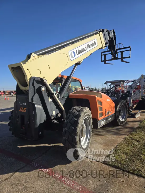 2022 JLG 1055 Forklift