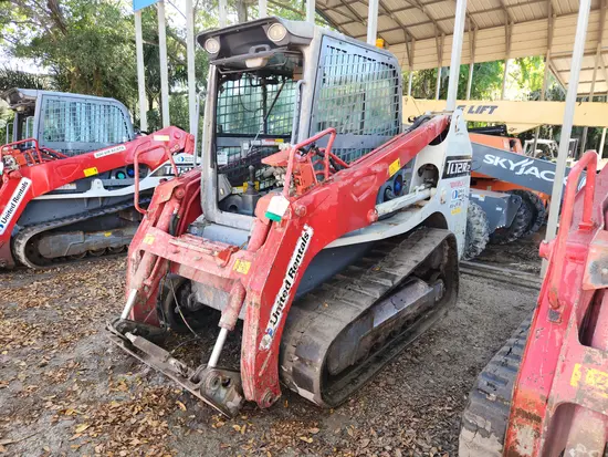 2018 Takeuchi TL12R2-CR Track Loader