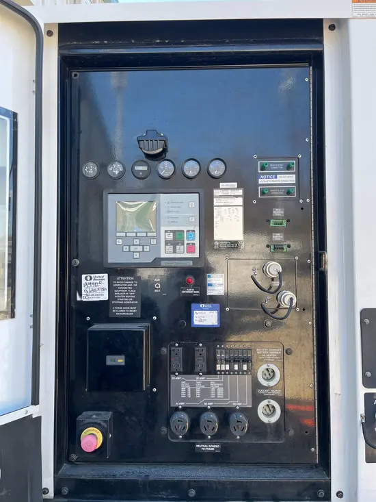 2018 Cummins C100D2RE Diesel Generator
