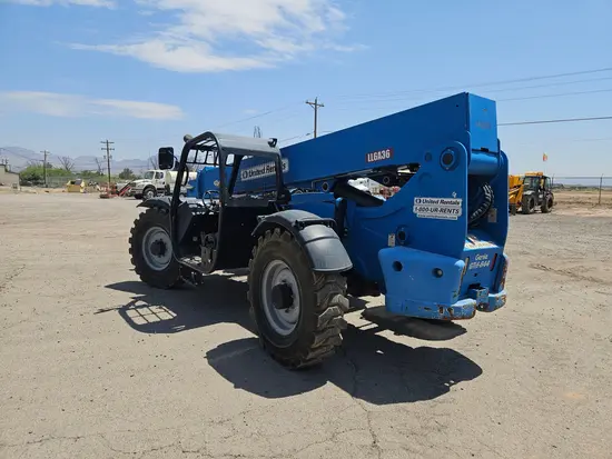 2015 Genie GTH-844 Forklift